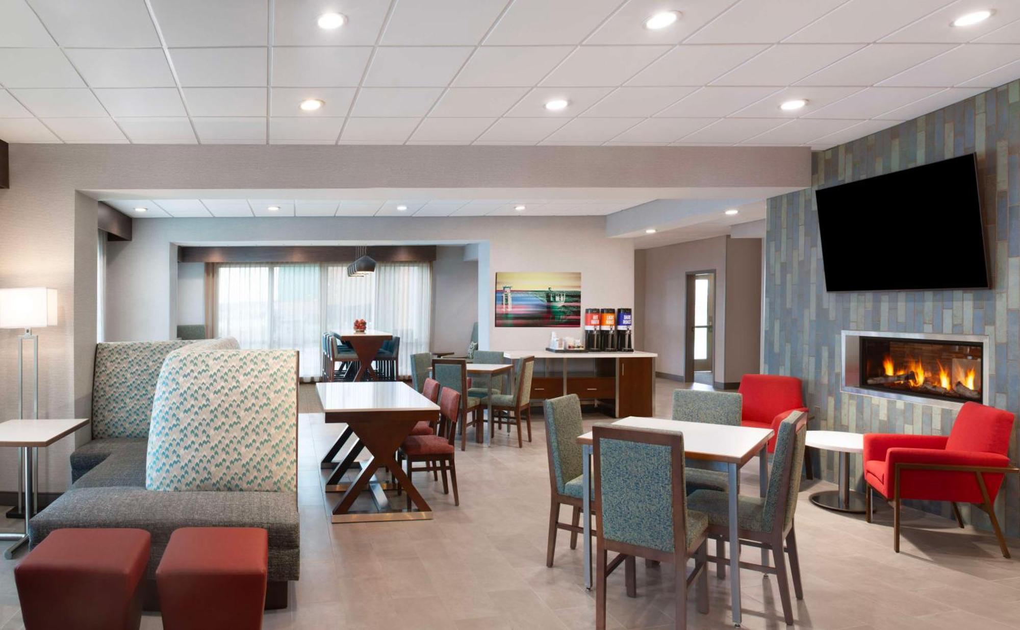 Hampton Inn Оґаллала Екстер'єр фото